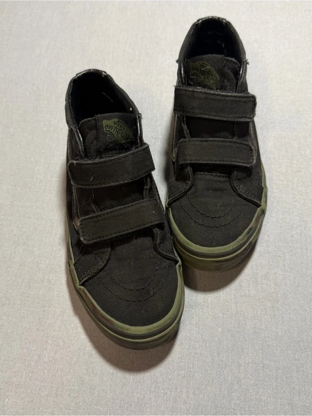 Vans Kids Black Canvas Velcro Strap Sneakers with Olive Trim